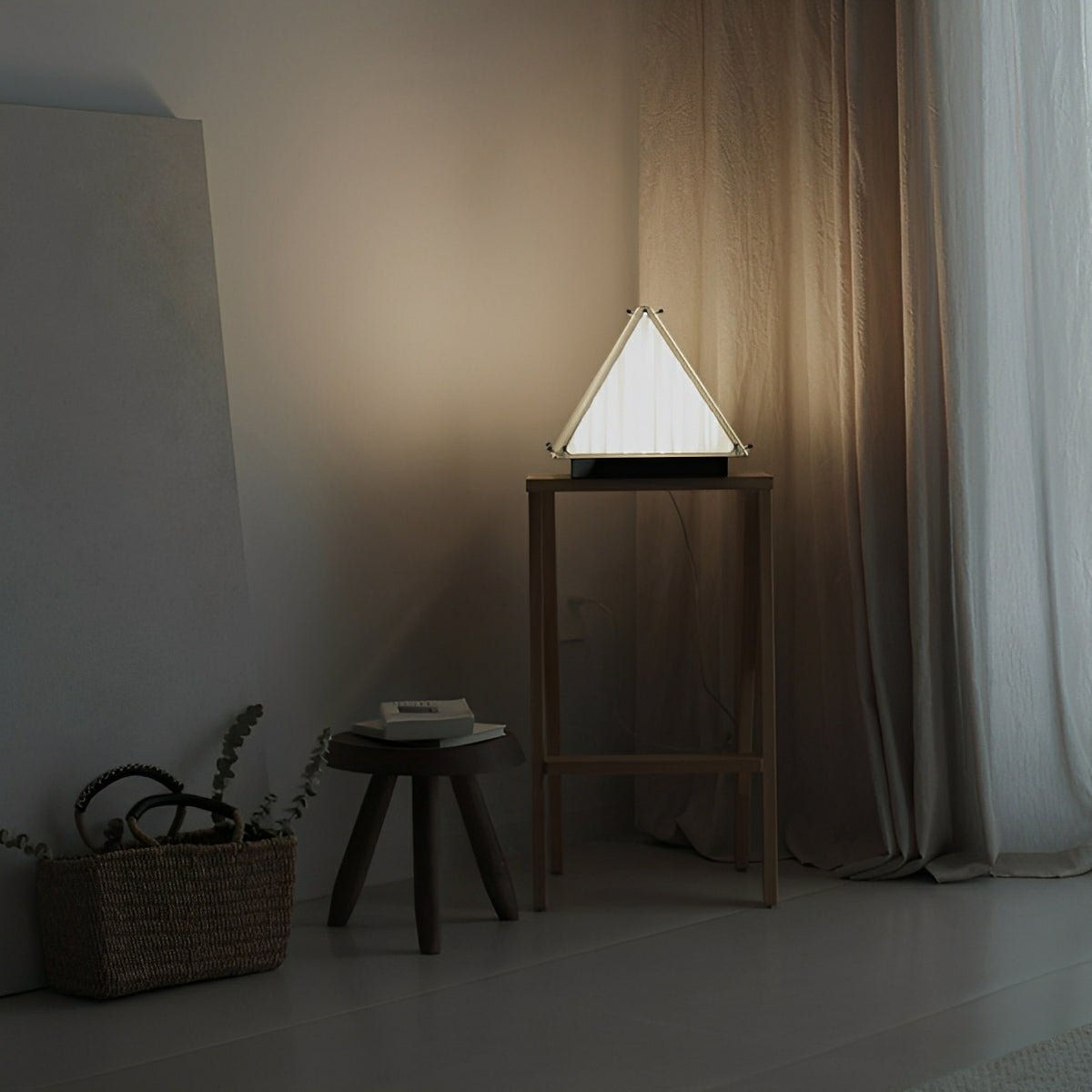 Modern Minimalist Pyramid Dimmable LED Table Lamp - Glimvale