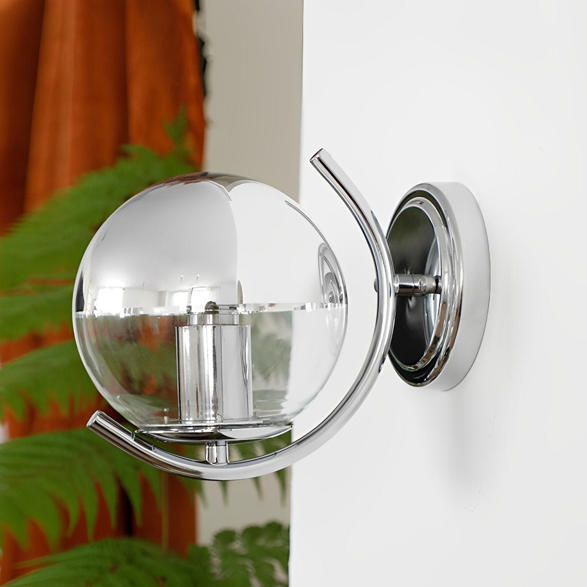 Modern Minimalist Space age Silver Wall Sconces Lights - Glimvale