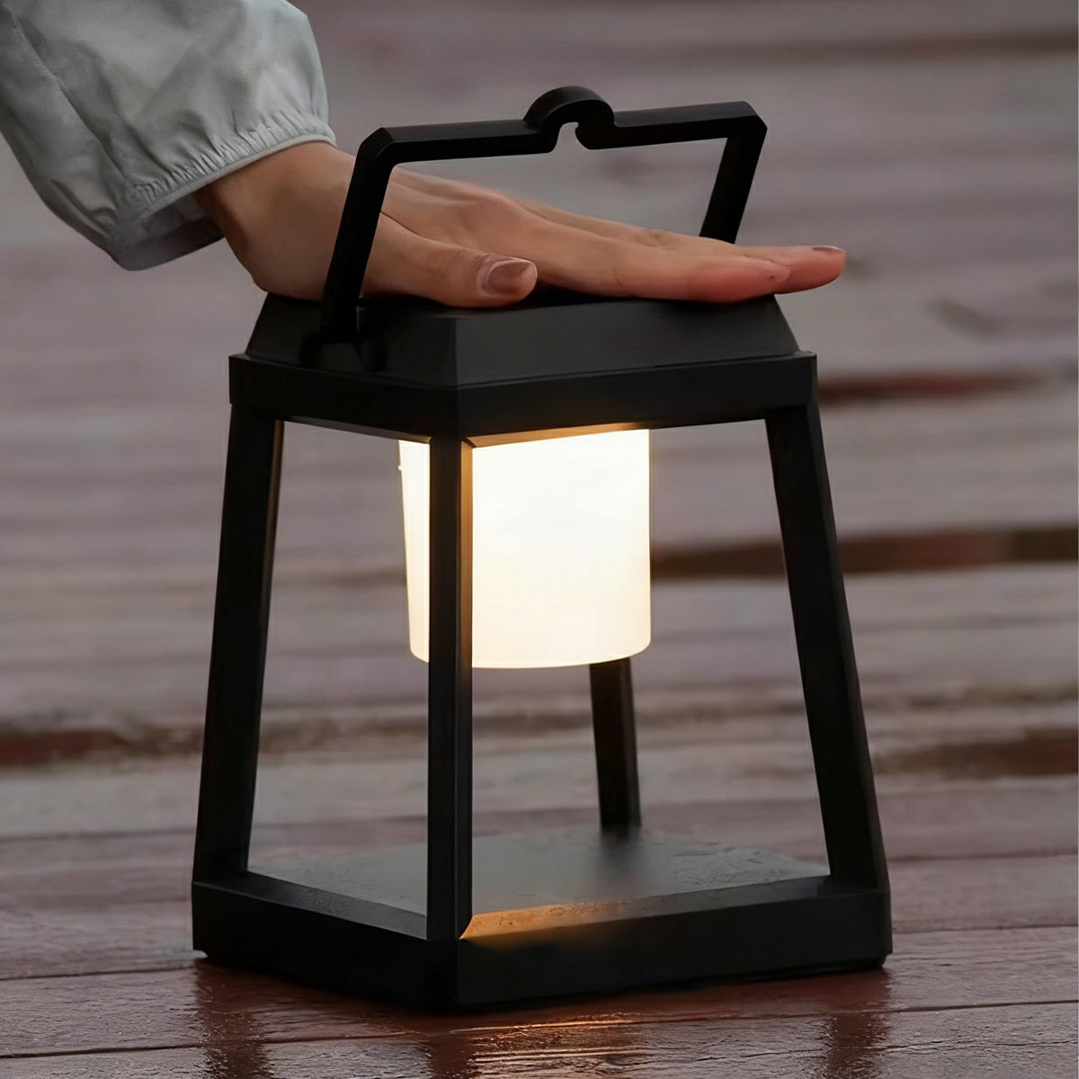 Modern Minimalist Waterproof Solar LED Outdoor Lantern Table Lamp