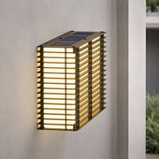 Waterproof Modern Louvered LED Outdoor Wall Light - Glimvale